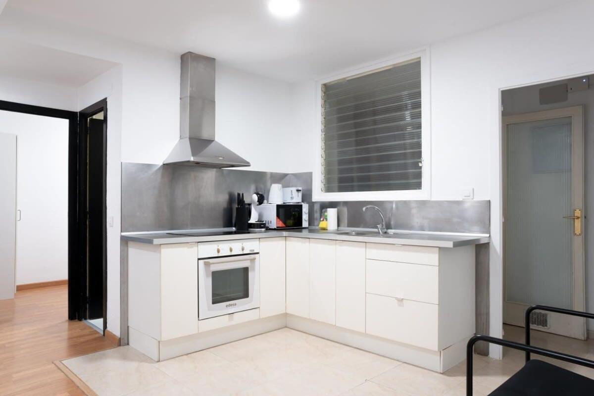 Plaza Urquinaona And Comfortable 3bd Apartamento Barcelona