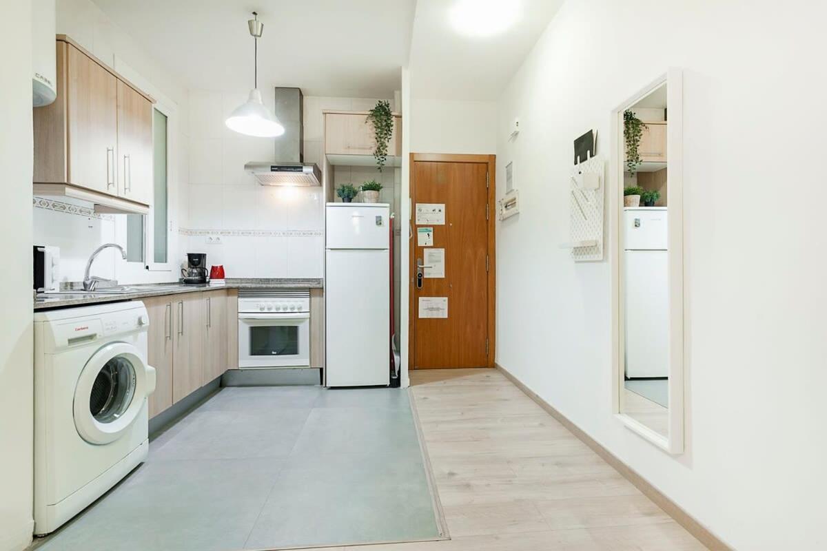 Comfortable 3bd In Poblenou Next To The Only For Families! * Barcelona