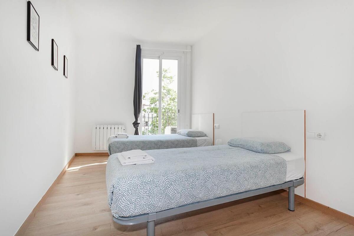 Apartamento Comfortable 3bd In Poblenou Next To The Only For Families! Barcelona