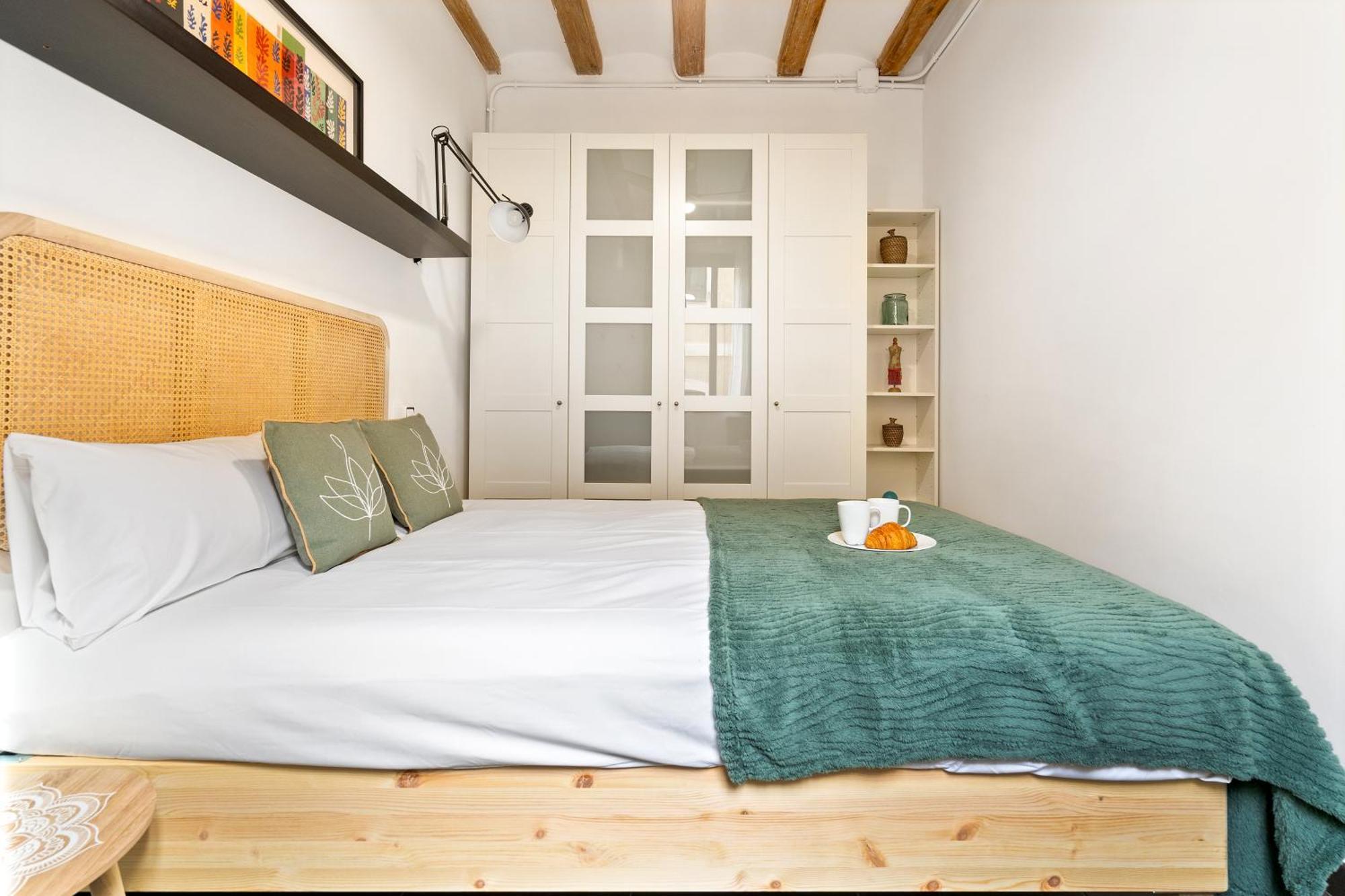Almirall 22 Apartamento