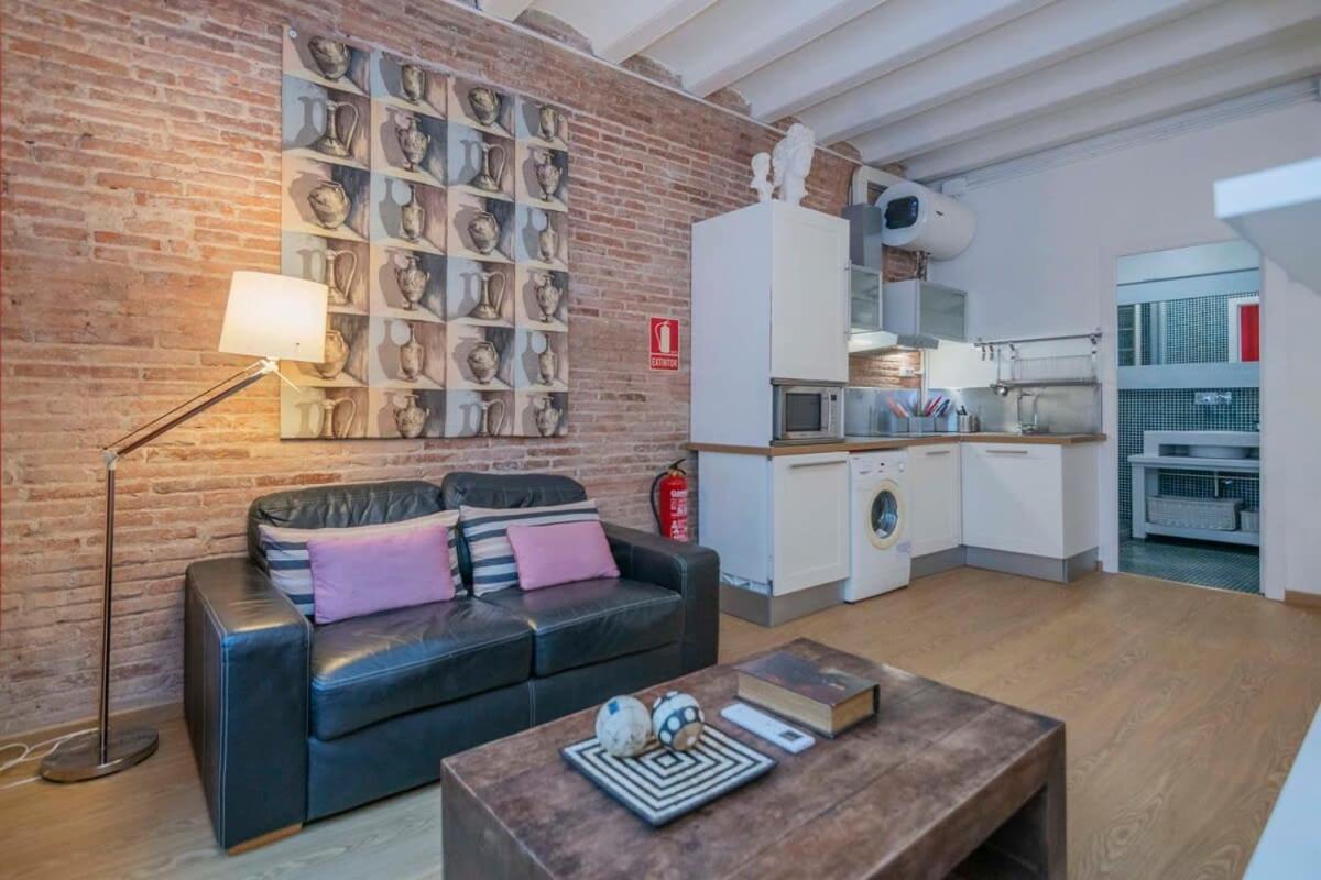 Exclusive 2 Bedroom In The Center Apartamento Barcelona