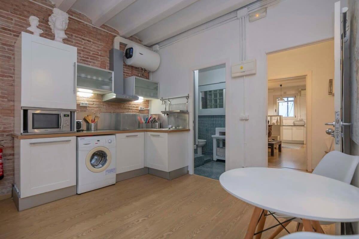 Apartamento Exclusive 2 Bedroom In The Center *