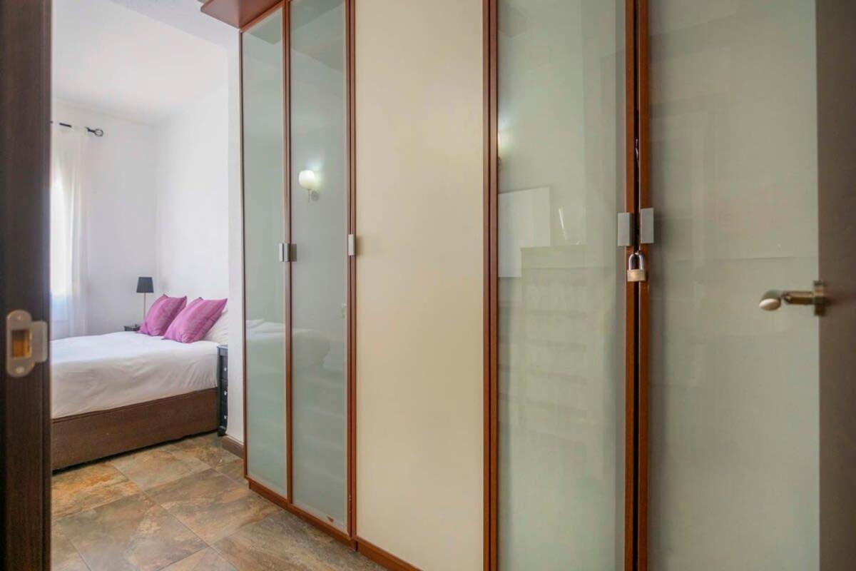 3bd With Private Terrace Right By Sagrada Familia Apartamento