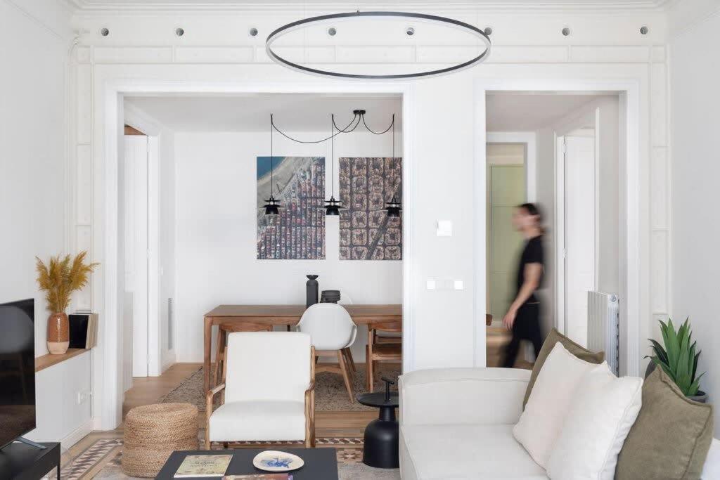 Amazing 5 Bedrooms 5 Bathrooms By Plaza Catalunya Apartamento Barcelona