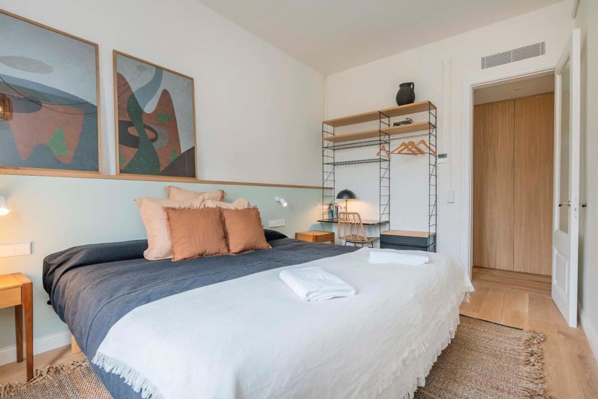 Amazing 5 Bedrooms 5 Bathrooms By Plaza Catalunya Apartamento