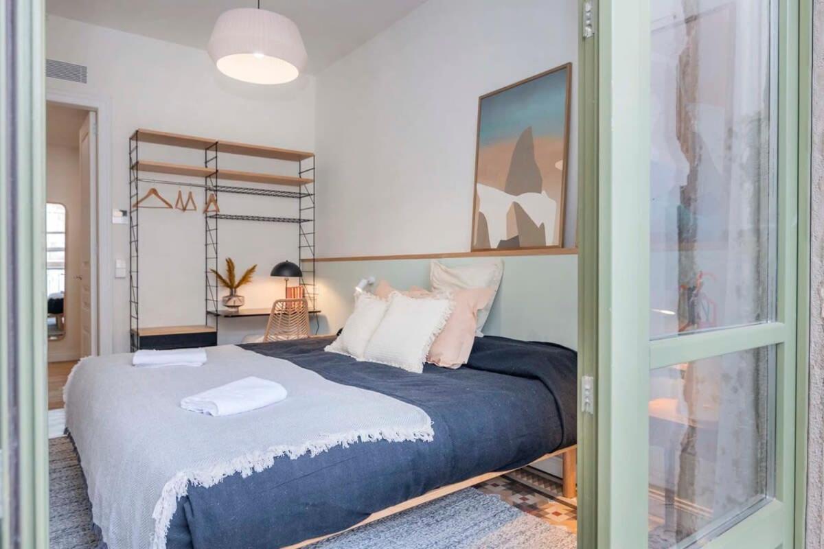 Amazing 5 Bedrooms 5 Bathrooms By Plaza Catalunya Barcelona