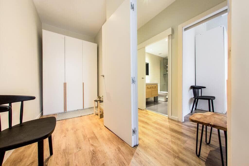 Bright And Modern 4bedroom With Terrace In Ramblas P2 Apartamento