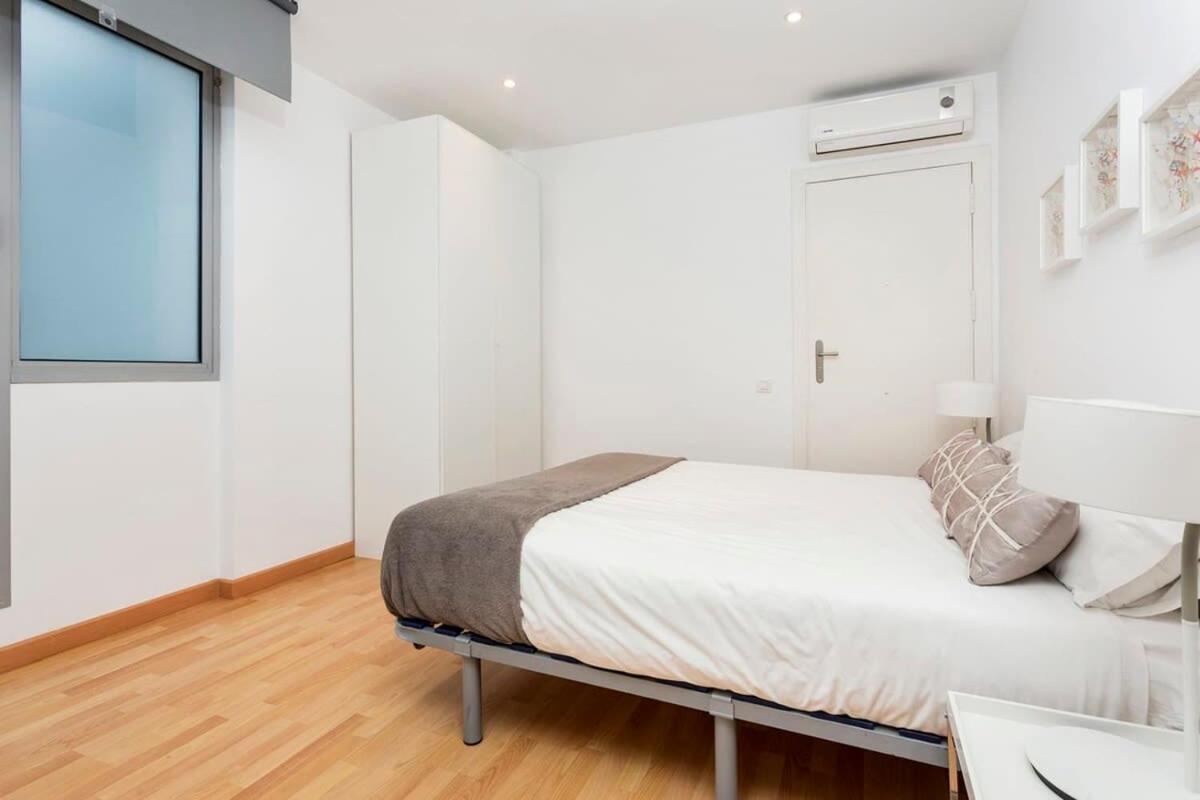 Spacious And Elegant 4 Bedroom With Private Terrace