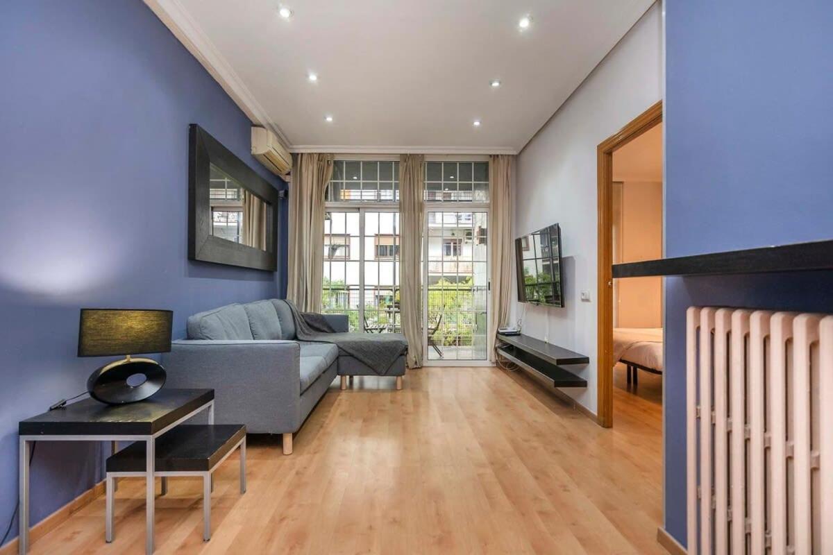 Apartamento Renovated 4bd 2bth With Terrace In Plaza España *