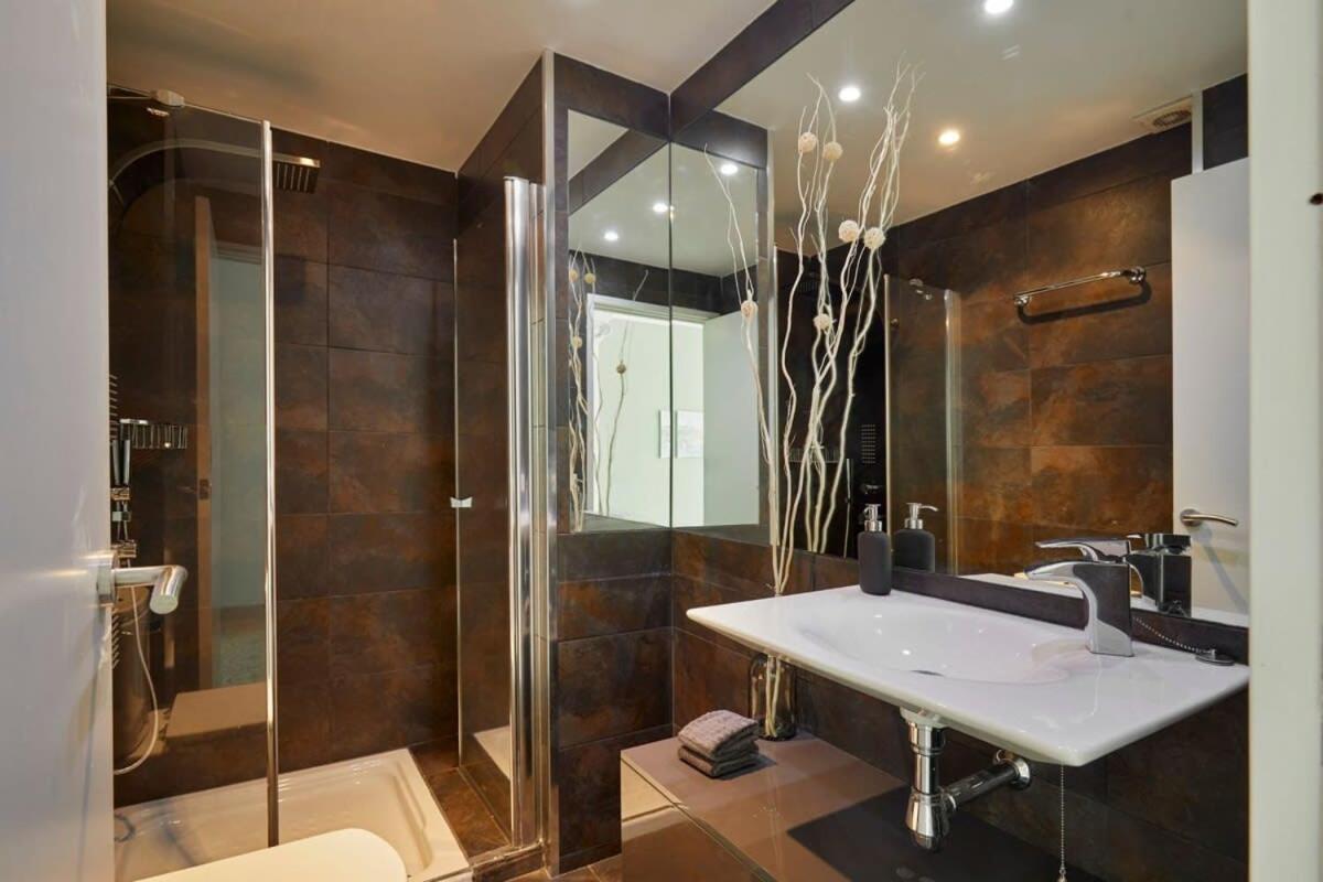 Exclusive Luxe Design - Large Tranquil Penthouse Apartamento *