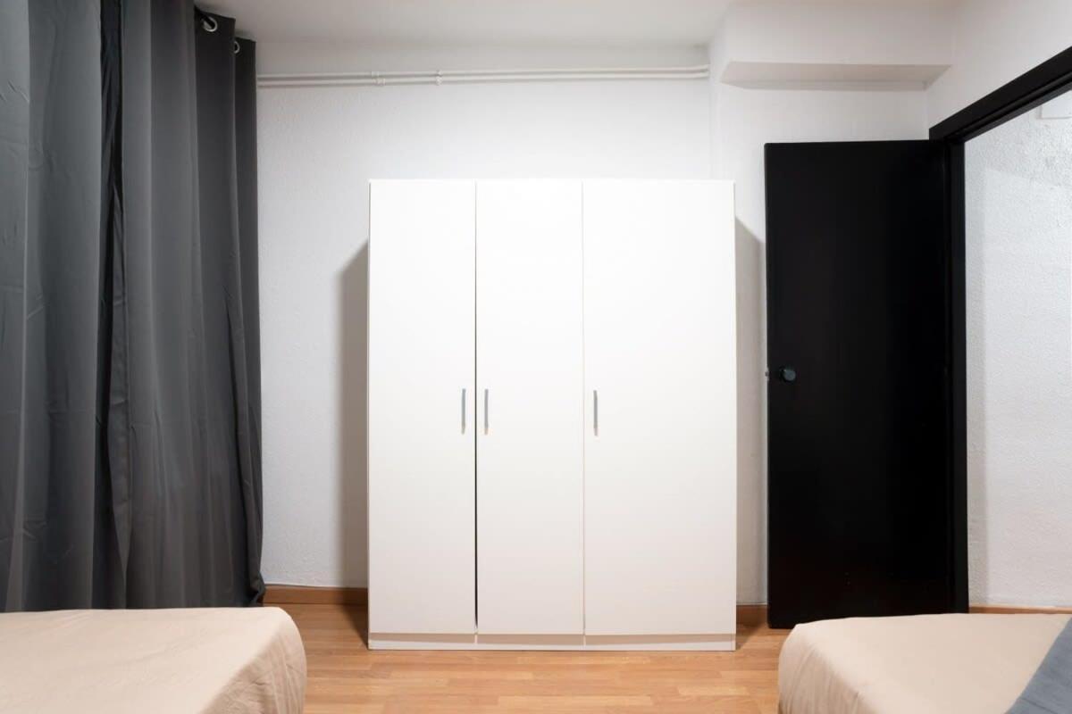 Plaza Urquinaona And Comfortable 3bd