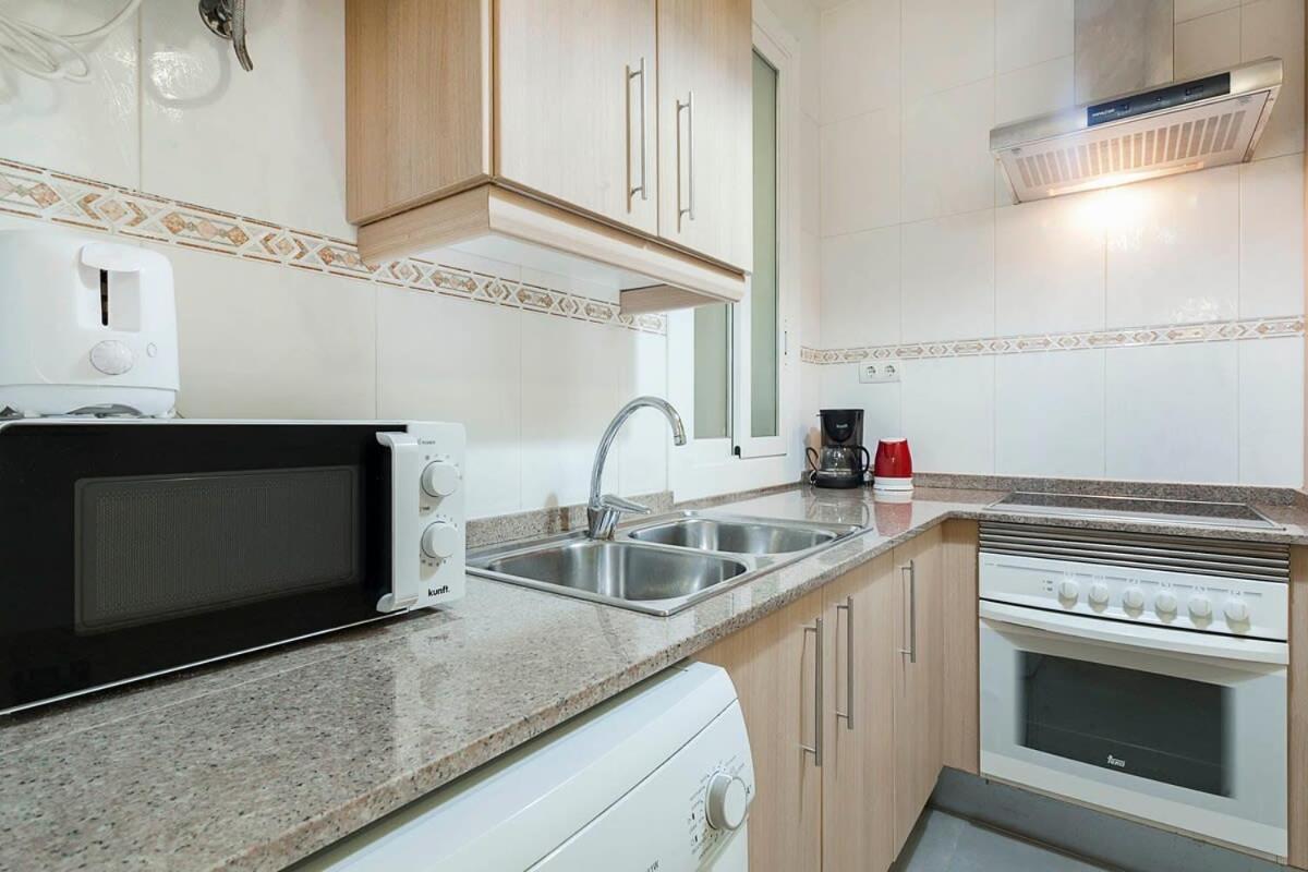 Comfortable 3bd In Poblenou Next To The Only For Families! *