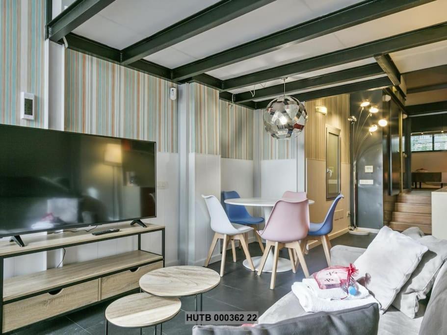 Apartamento Alcam Futbol Pequeno Barcelona