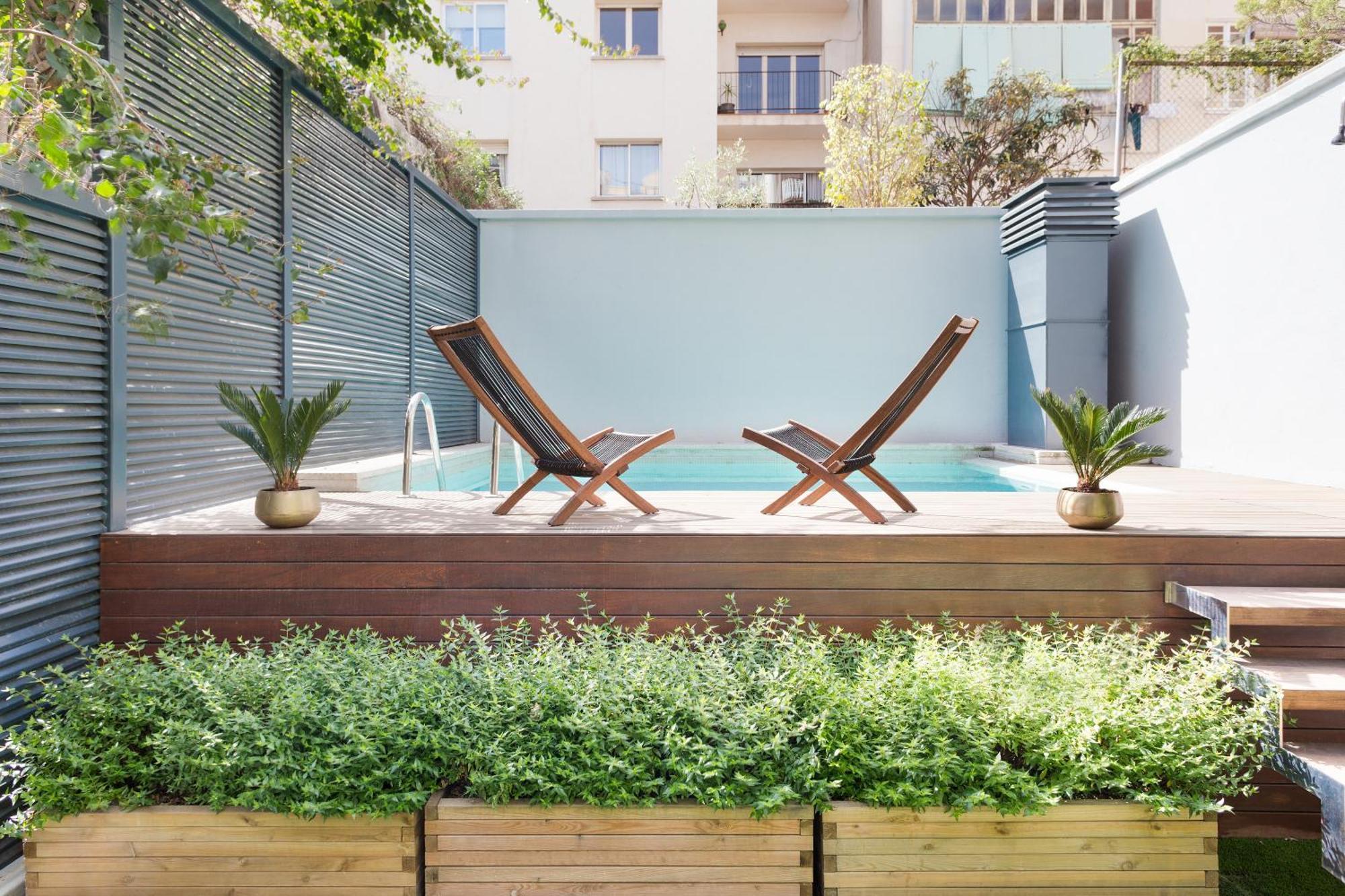 My Space Emirates - Modern Duplex With Private Garden And Swimming Pool