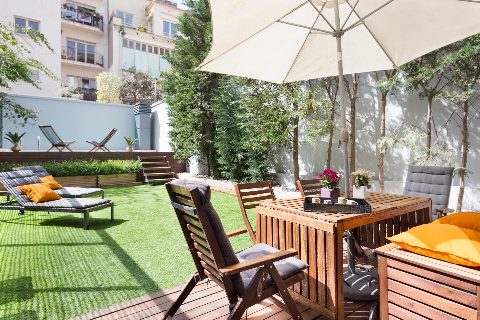 My Space Emirates - Modern Duplex With Private Garden And Swimming Pool Apartamento *
