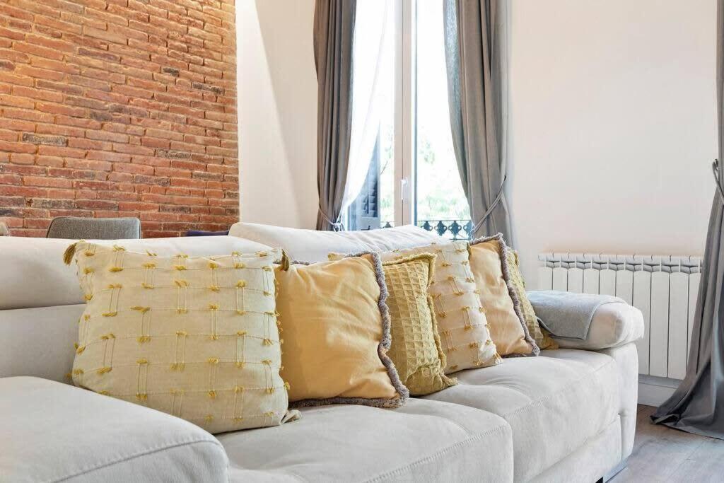 Apartamento Arc De Triomf Luxury Modern 2-bedroom 2-bathroom Barcelona