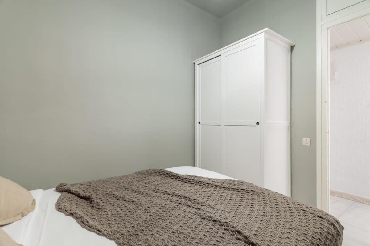 Sagrada Familia- Fantastic Bold Catalan 3 Bedroom Balcony Apartamento