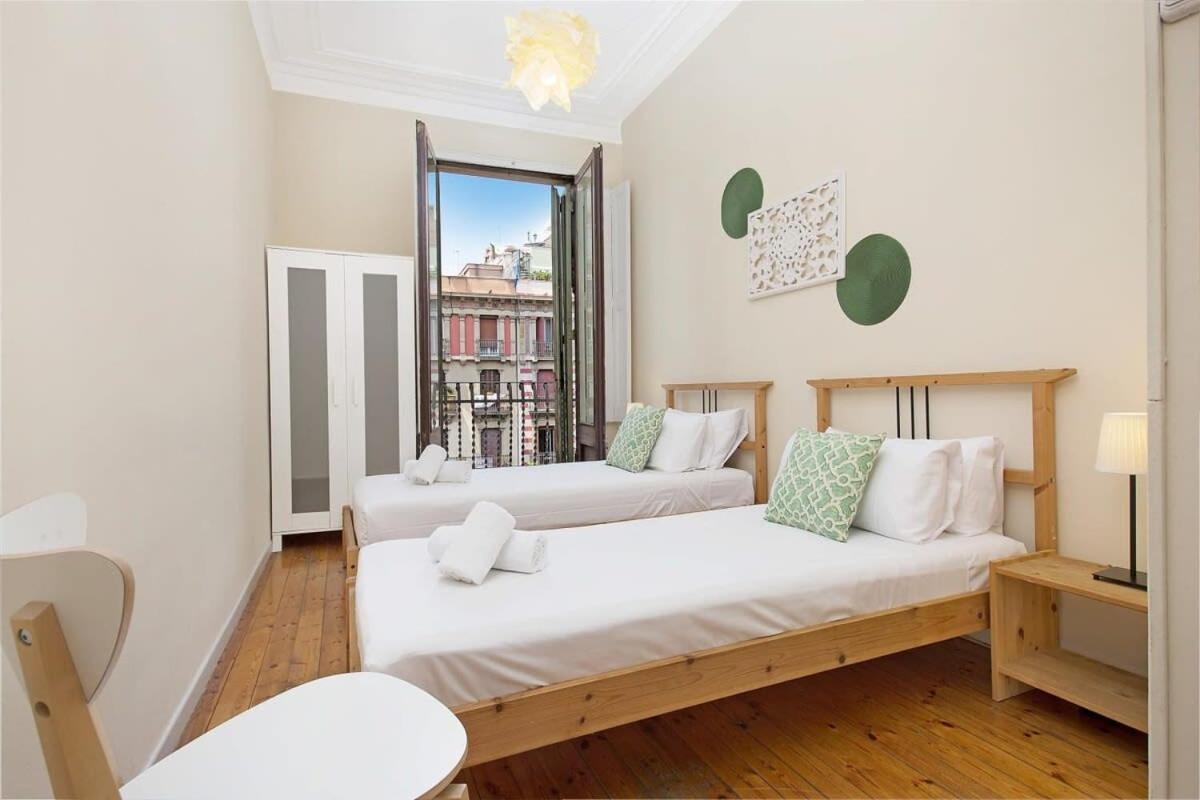 Apartment Paseo St Joan Classic 4bd For 10 Guests Barcelona