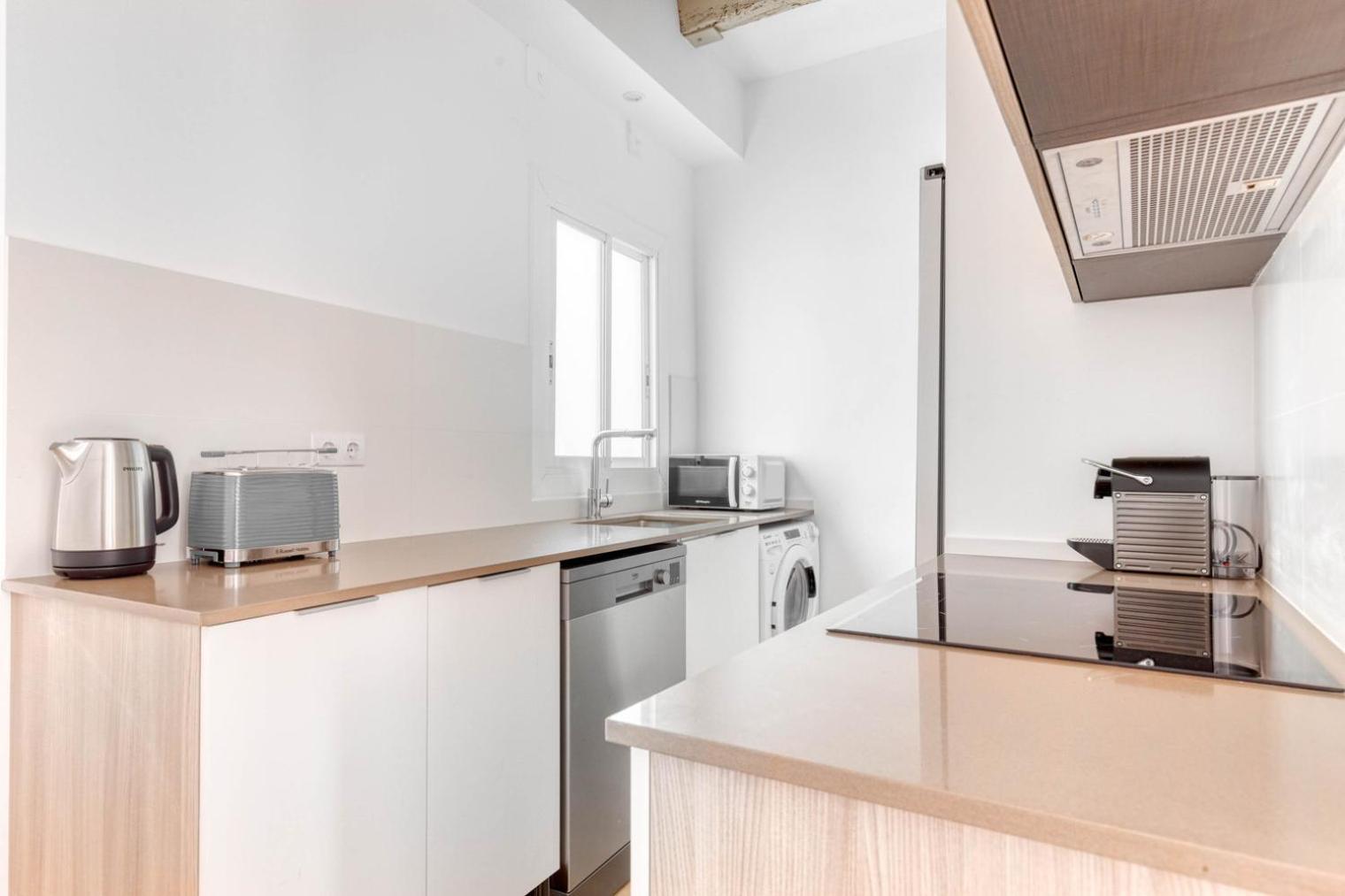 Blueground Sarria Balcony Bcn-74 Apartamento Barcelona