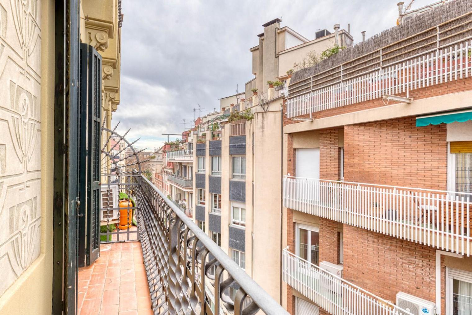 Blueground Sarria Balcony Bcn-74 Apartamento Barcelona