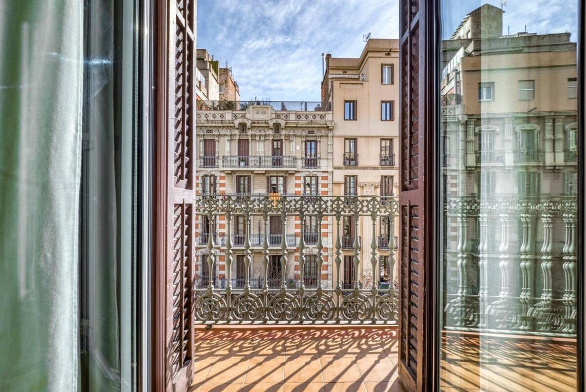 Apartamento Perfectly Located 4bed 4bath In 2 2 *