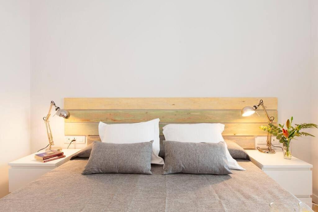 Perfectly Located 4bed 4bath In 2 2 * Barcelona