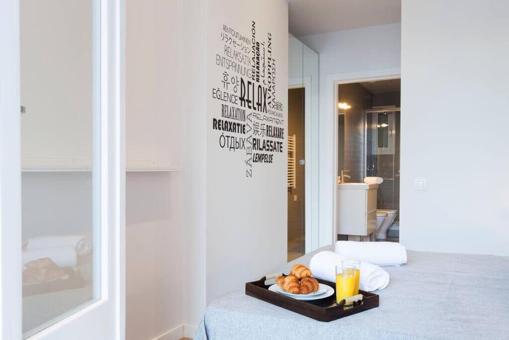 Perfectly Located 4bed 4bath In Eixample Apartamento Barcelona