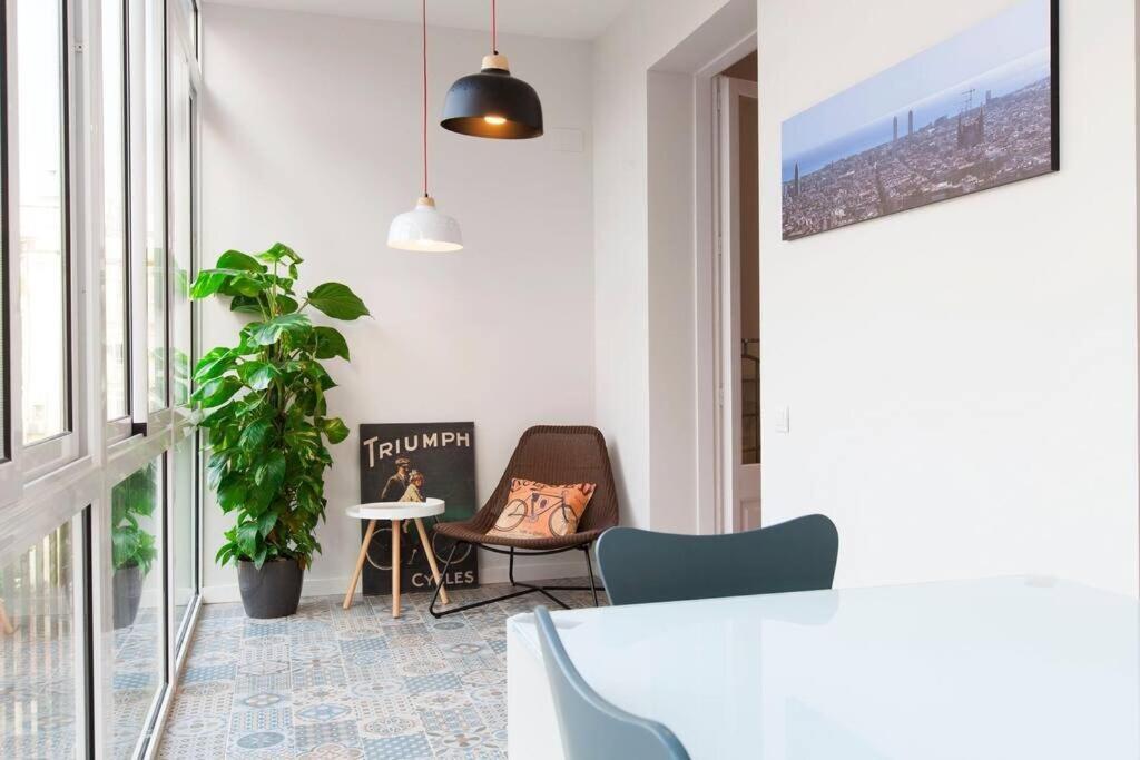 Apartamento Perfectly Located 4bed 4bath In 2 2 Barcelona