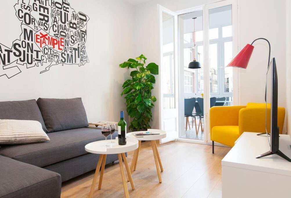 Apartamento Perfectly Located 4bed 4bath In 2 2
