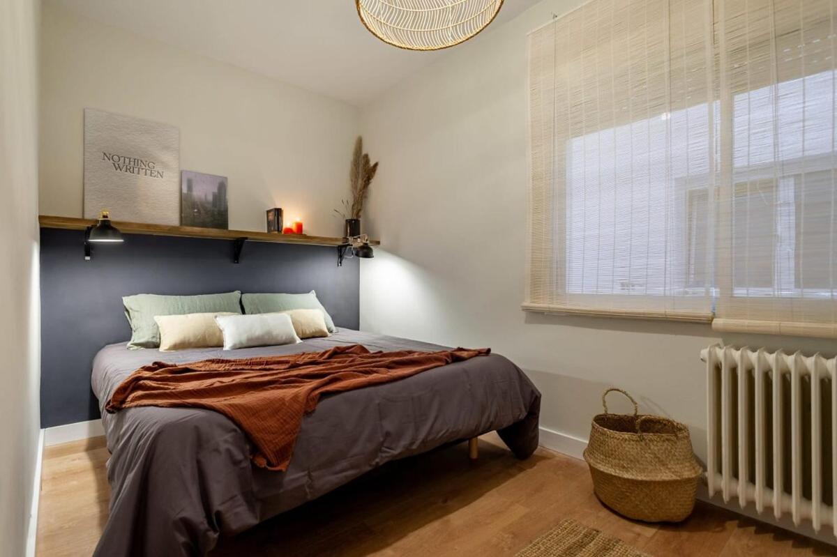 Elegant 4 Bedroom By Plaza Catalunya * Barcelona