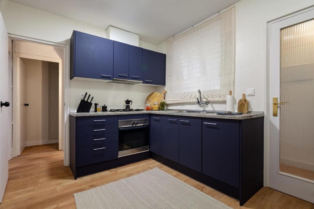 Apartamento Elegant 4 Bedroom By Plaza Catalunya Barcelona