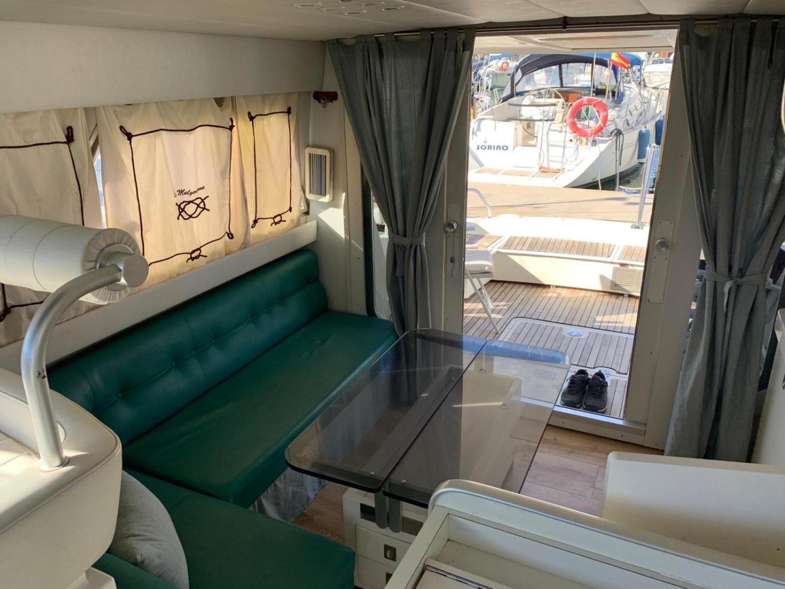 Hotel en barco Barco *