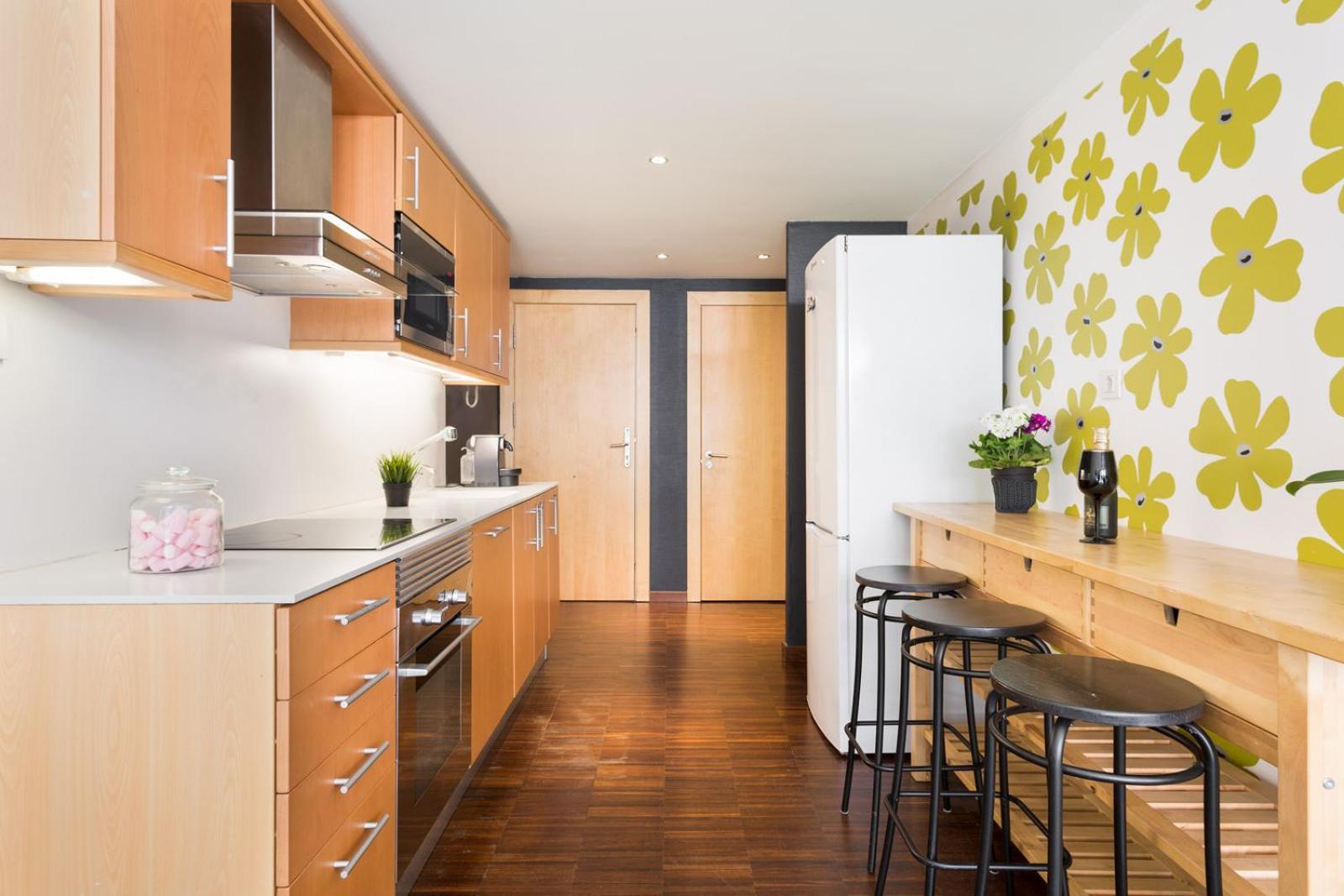 My Space Emirates - Modern Duplex With Private Garden And Swimming Pool Barcelona