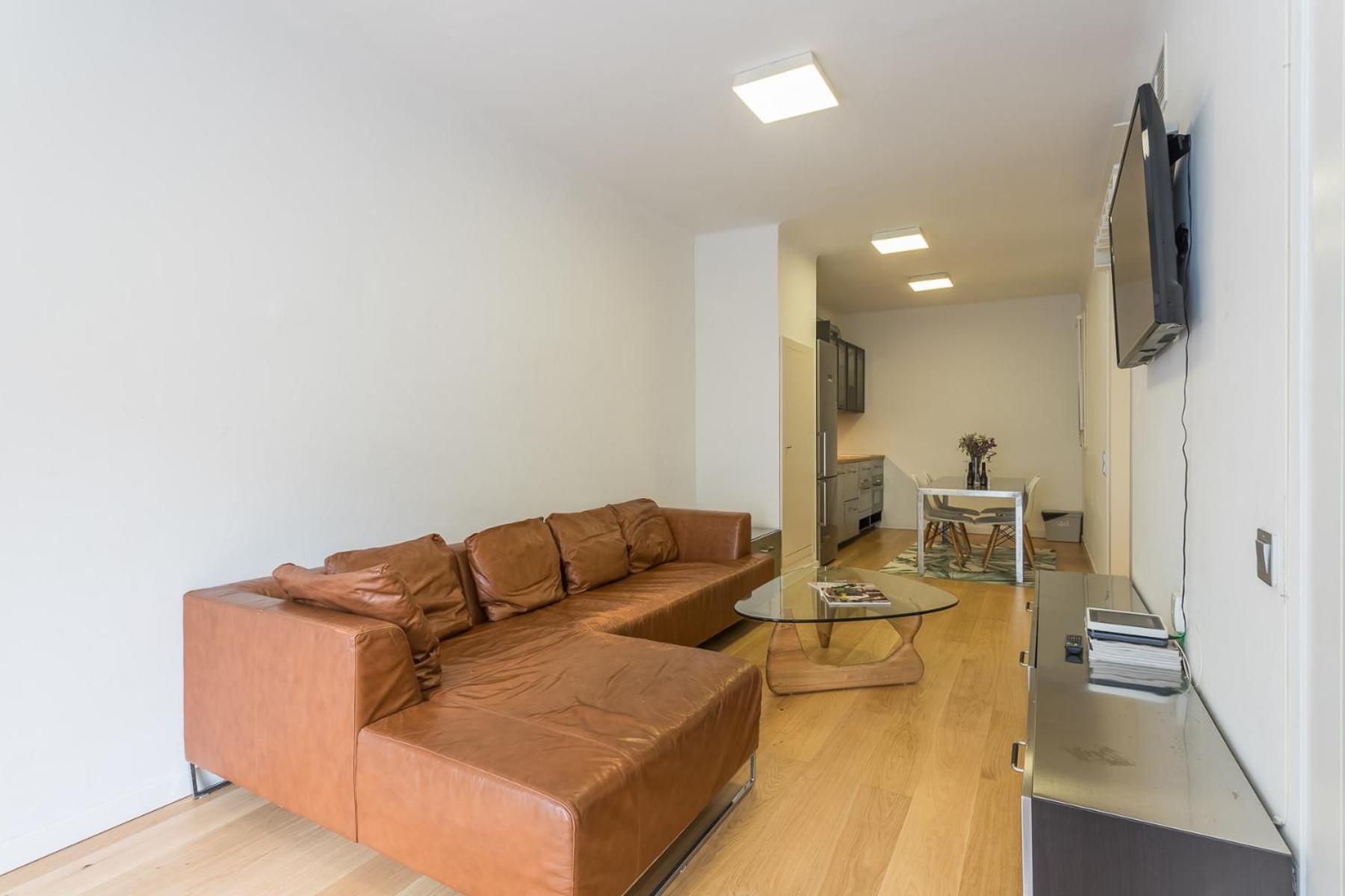 My Space - 2 Bedroom In Uptown Apartamento *