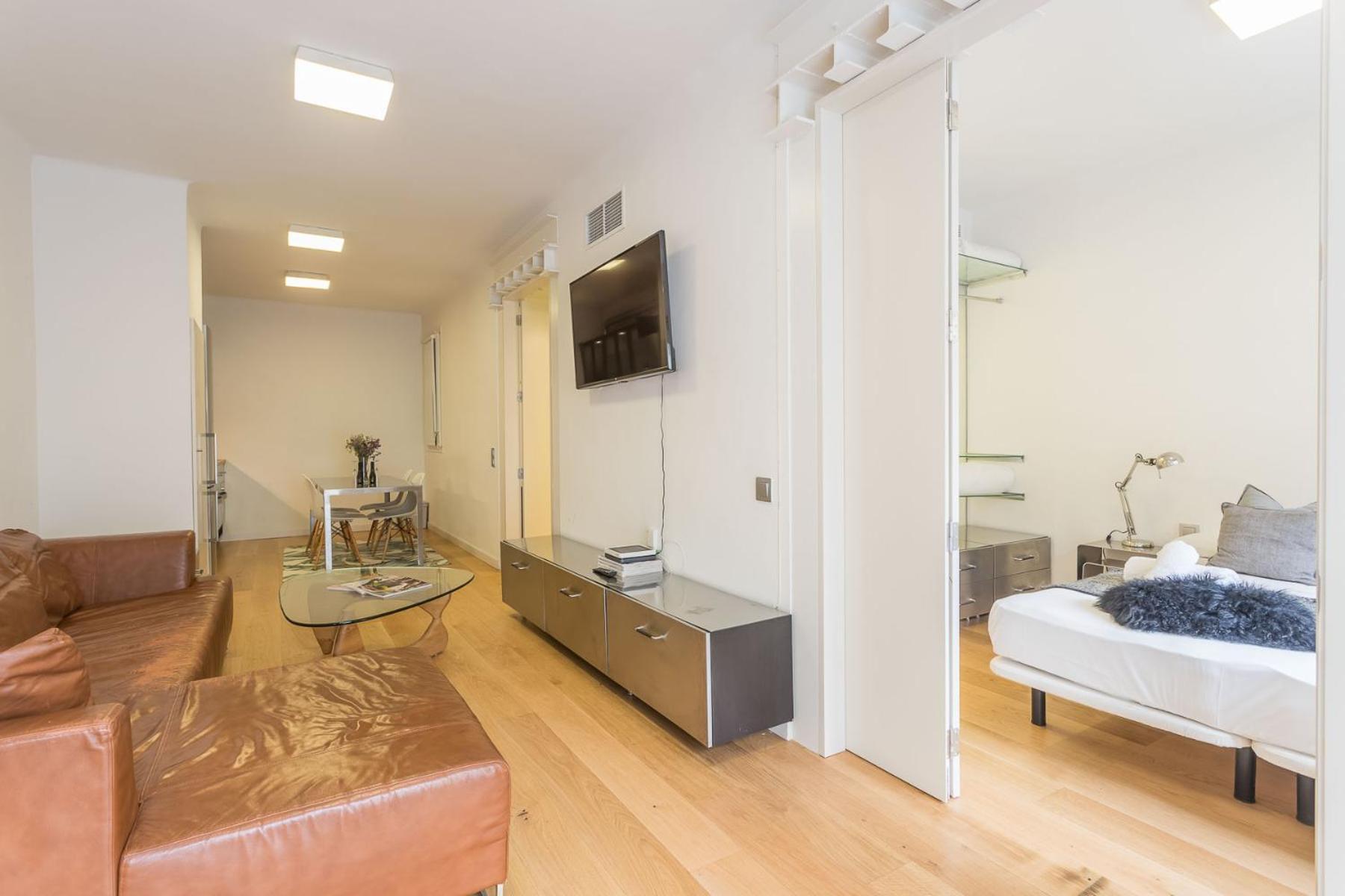 My Space - 2 Bedroom In Uptown Apartamento Barcelona