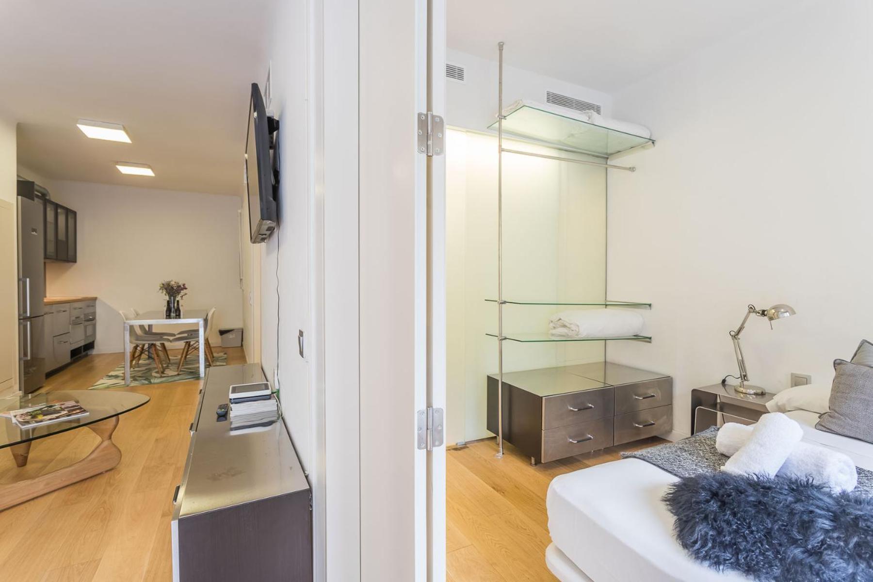 My Space - 2 Bedroom In Uptown Apartamento *