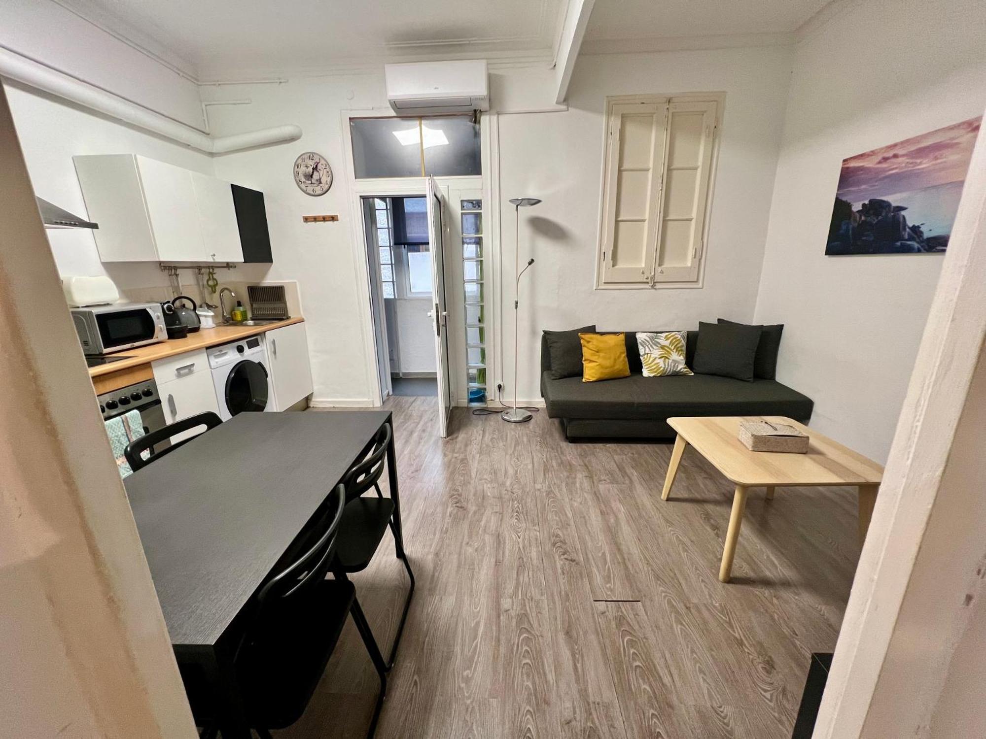 Poble Sec. Excelente Ubicación Cerca De La Playa Y De Ramblas Apartamento