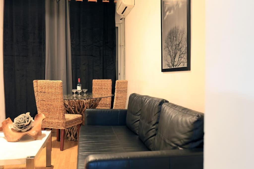 One Bedroom In Eixample ! Apartamento