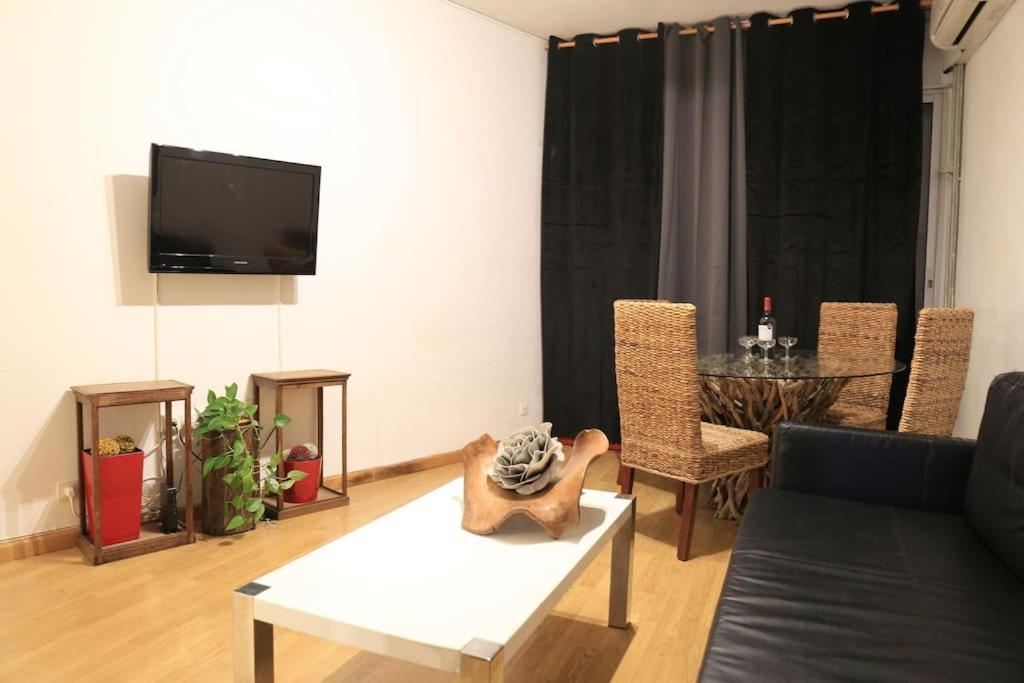 Apartamento One Bedroom In Eixample ! *