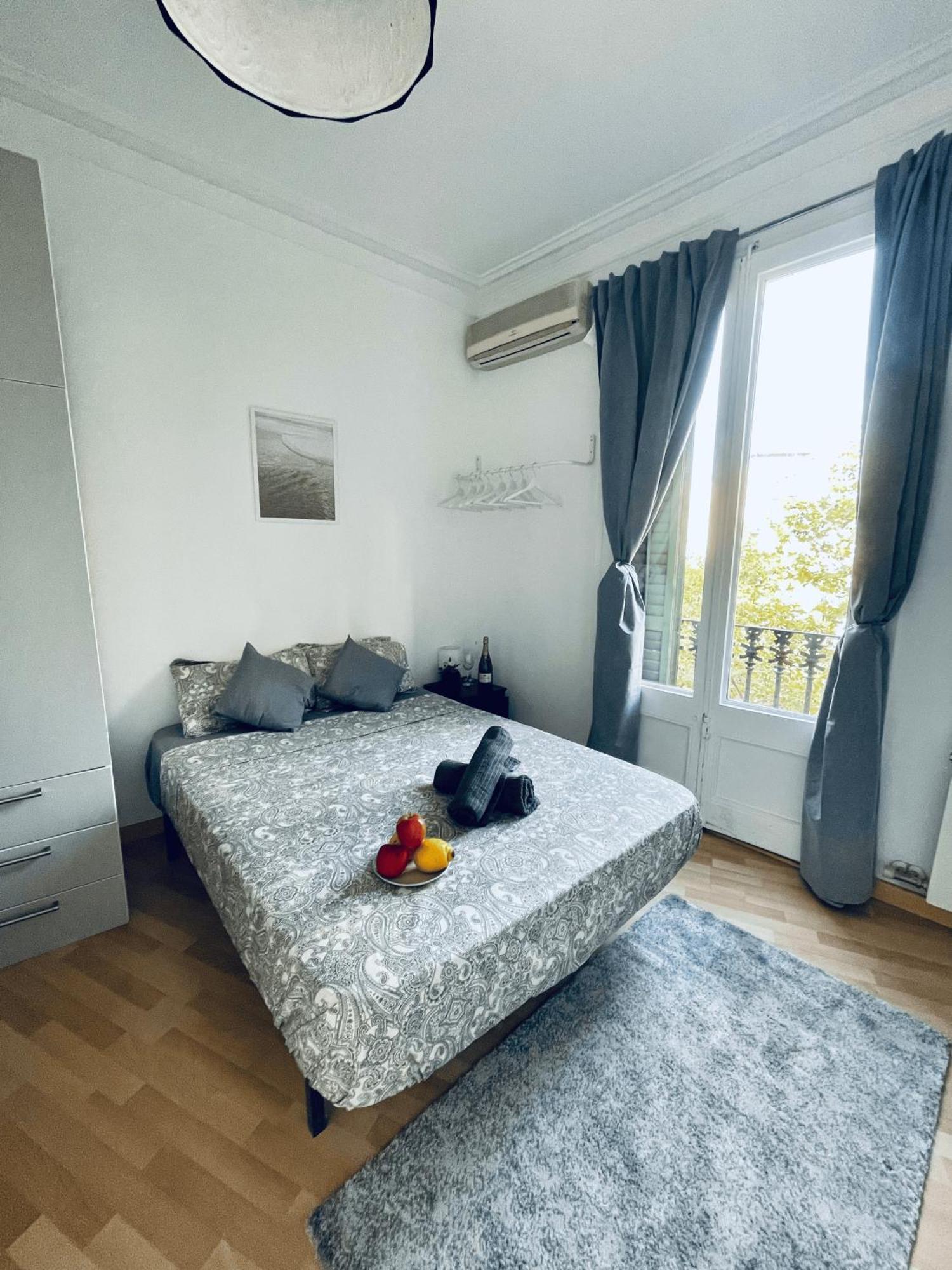 Valencia 2 Bed and breakfast Barcelona