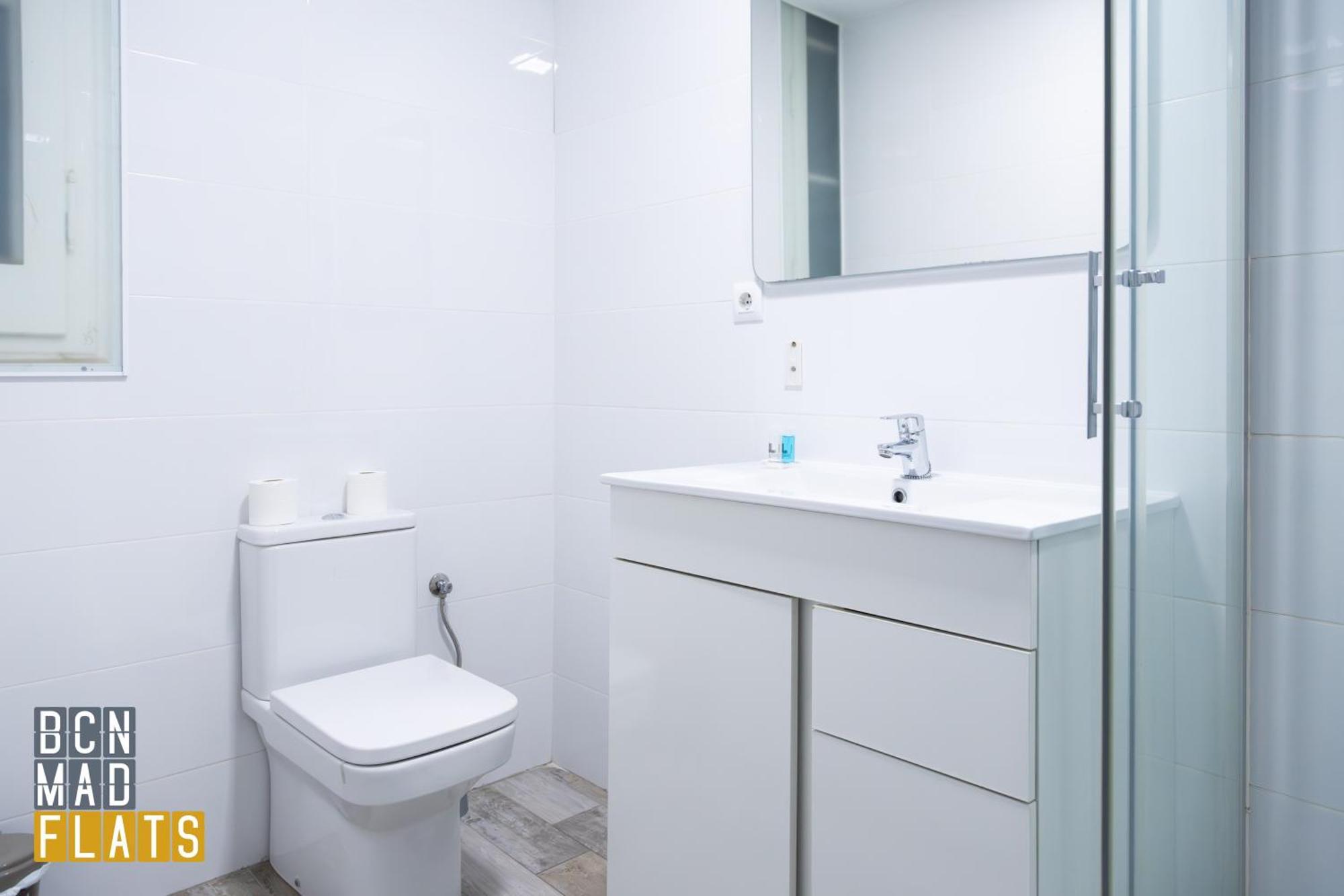 - Eixample 1a Apartamento