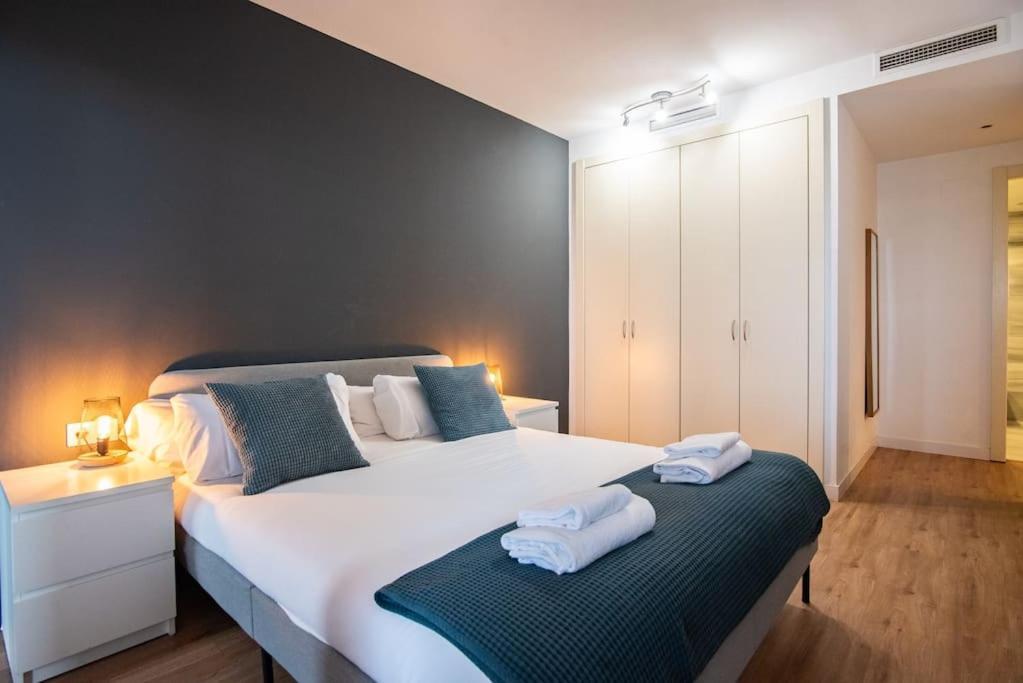 Unique Rentals-seafront Luxe Apartamento Barcelona