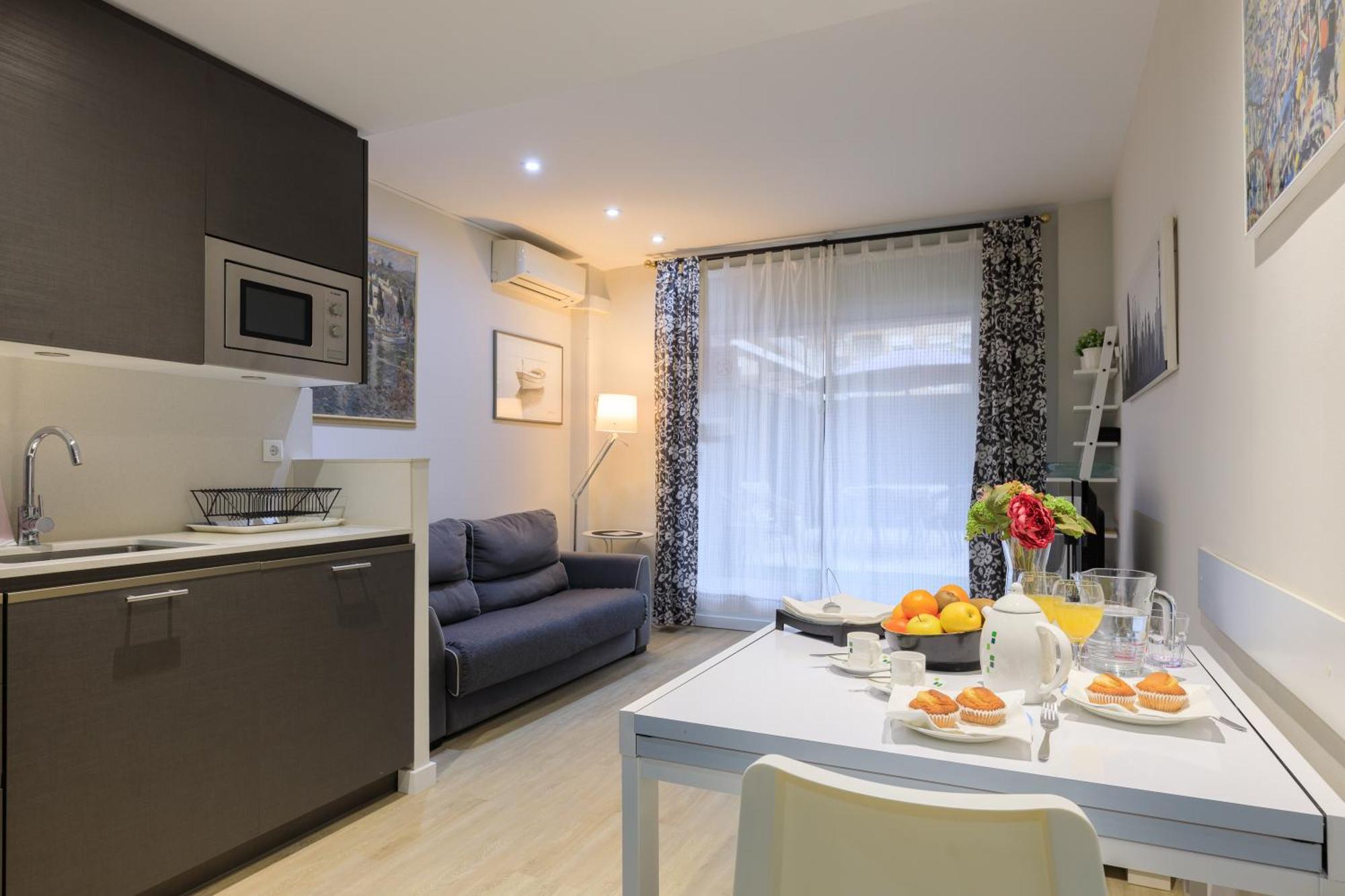 Stay Barcelona Sagrada Familia Apartment