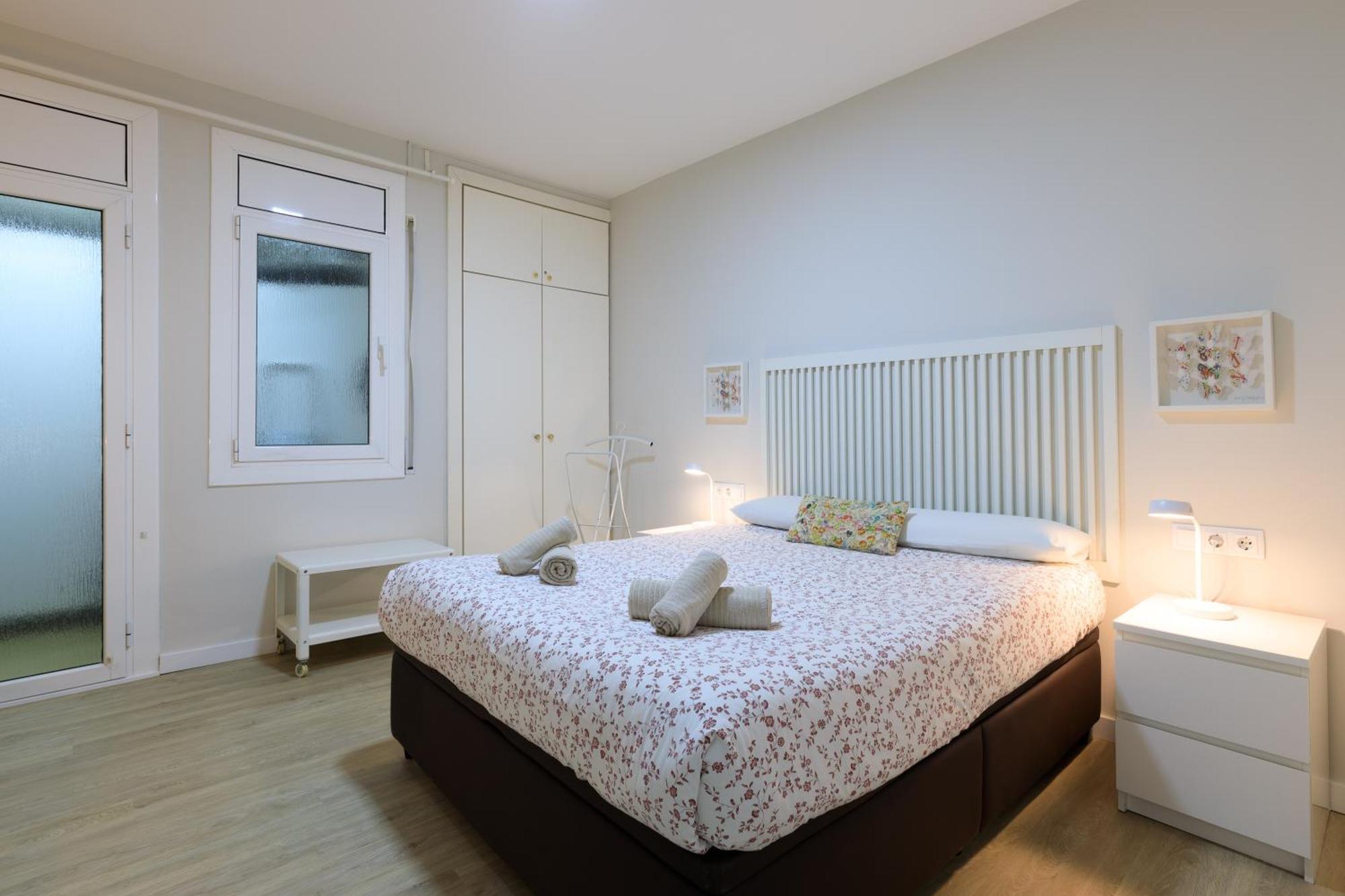 Stay Barcelona Sagrada Familia Apartment *