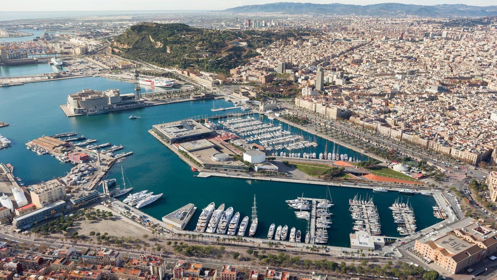 Spacious Yacht Center 5 Hotel en barco *