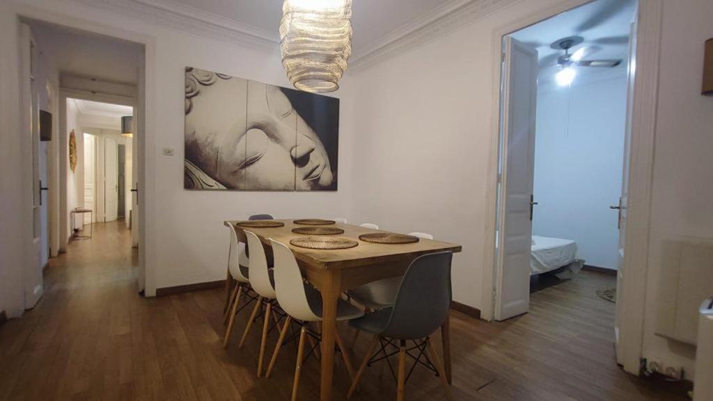 Alani Montjuic Hostel Barcelona
