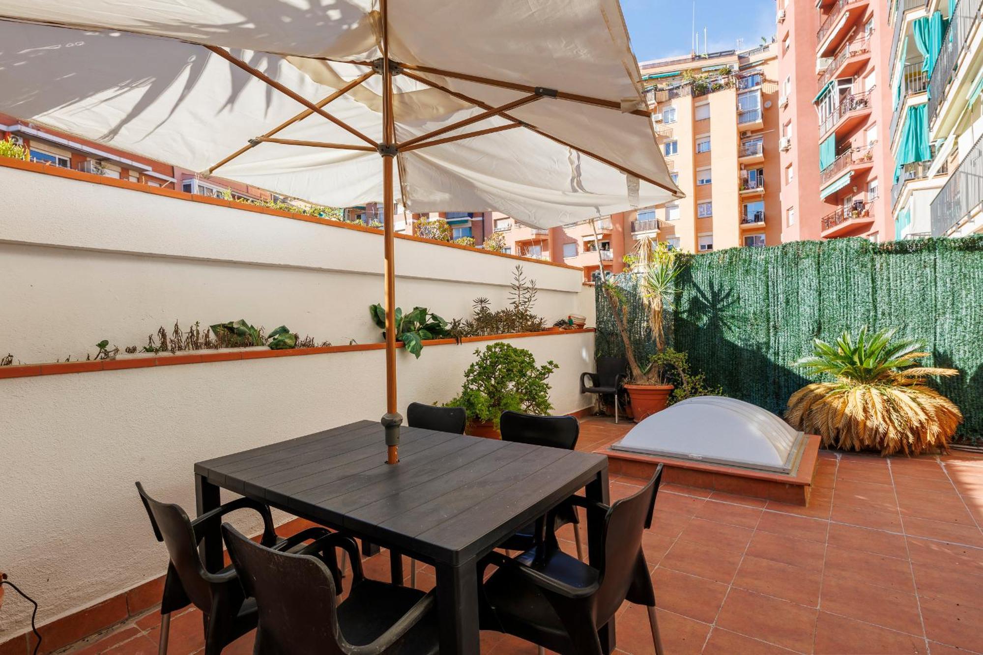 Apartamento Aparteasy - Private Terrace, 3-bedroom Barcelona