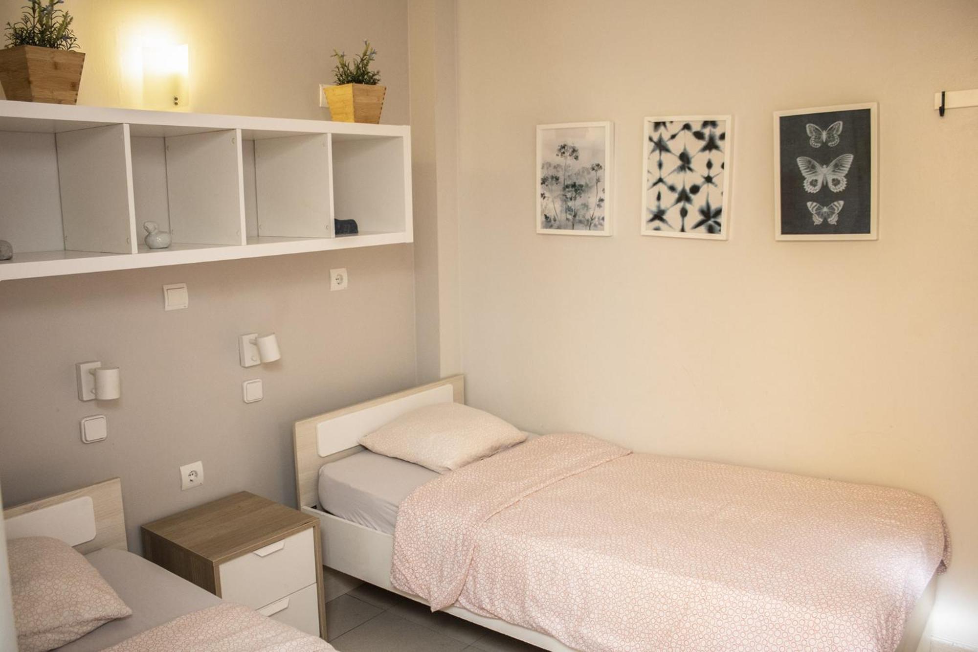 Onefam Sants Hostel *