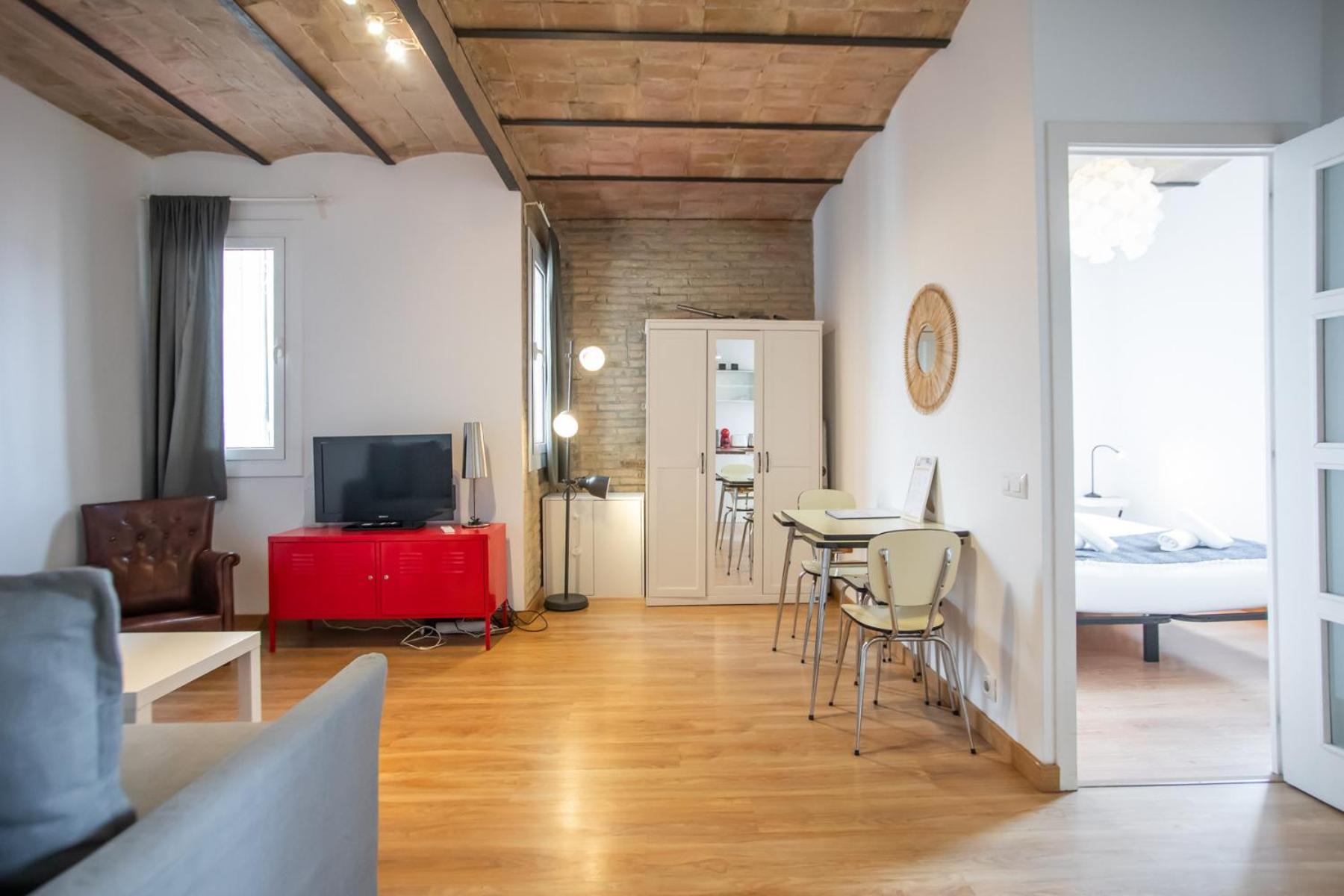 51no1058 - Bright 1bed Flat In Poble Sec Apartamento Barcelona