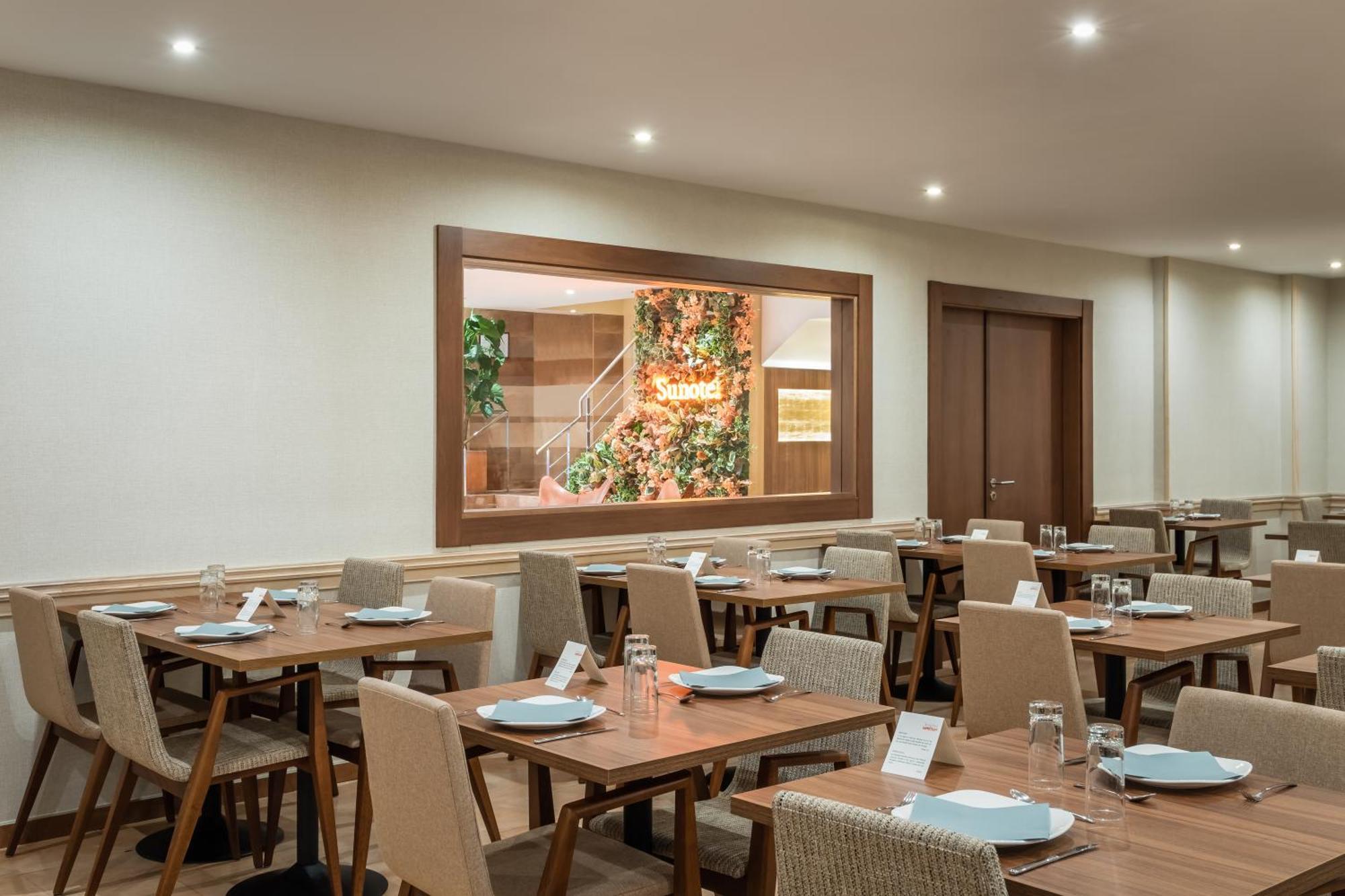 Sunotel Central 4*